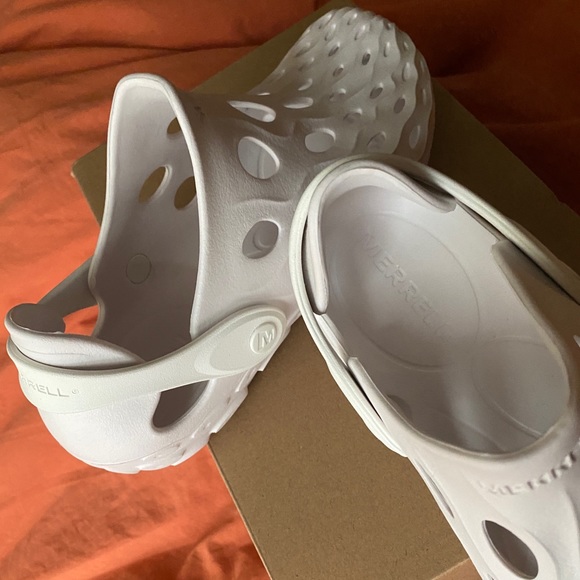 NWB Womens 8.5 Merrell White Hydromocs - Picture 2 of 13